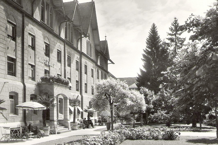 Kneip-hof unter dem Einsatz der Ordensschwestern 1977